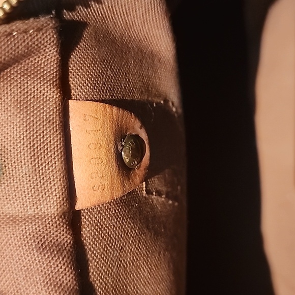 Authentic LOUIS VUITTON Speedy 30 Monogram Canvas Boston Hand Bag Purse - Picture 11 of 14